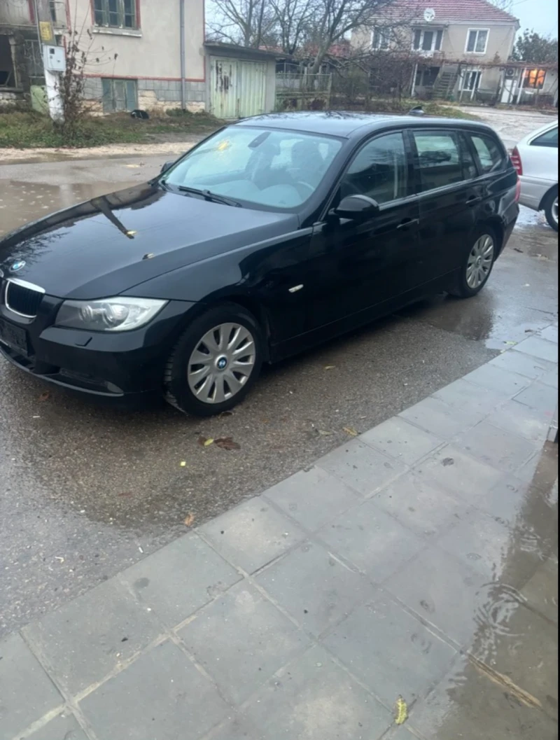 BMW 320, снимка 11 - Автомобили и джипове - 48082613