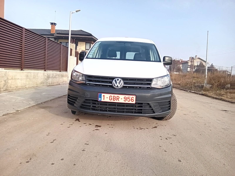 VW Caddy 1.6 TDI, снимка 3 - Автомобили и джипове - 48948750