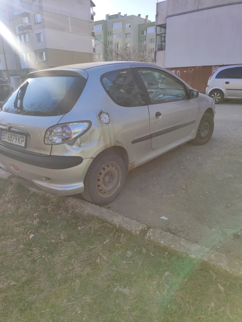 Peugeot 206, снимка 2 - Автомобили и джипове - 49429157