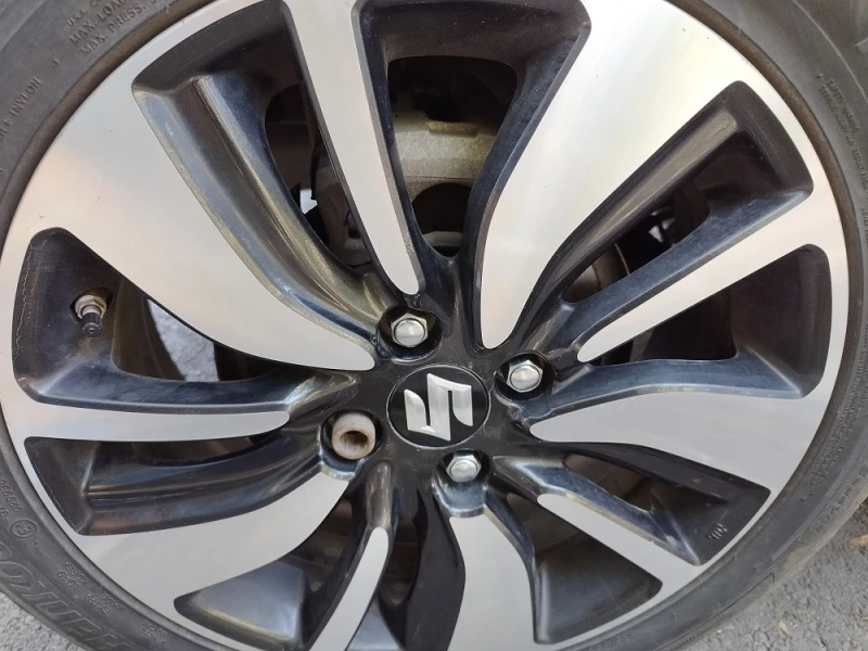 Suzuki Swift GLX, снимка 5 - Автомобили и джипове - 52373814