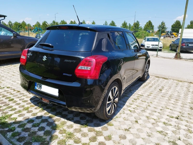 Suzuki Swift GLX, снимка 4 - Автомобили и джипове - 52373814