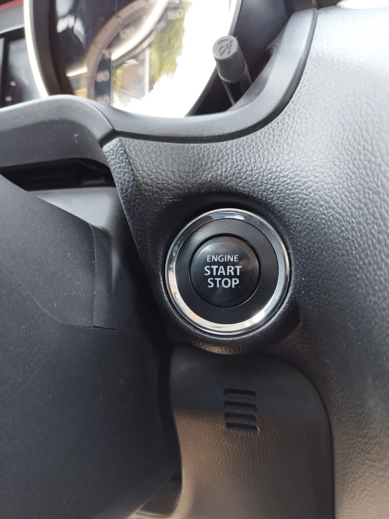 Suzuki Swift GLX, снимка 15 - Автомобили и джипове - 52373814