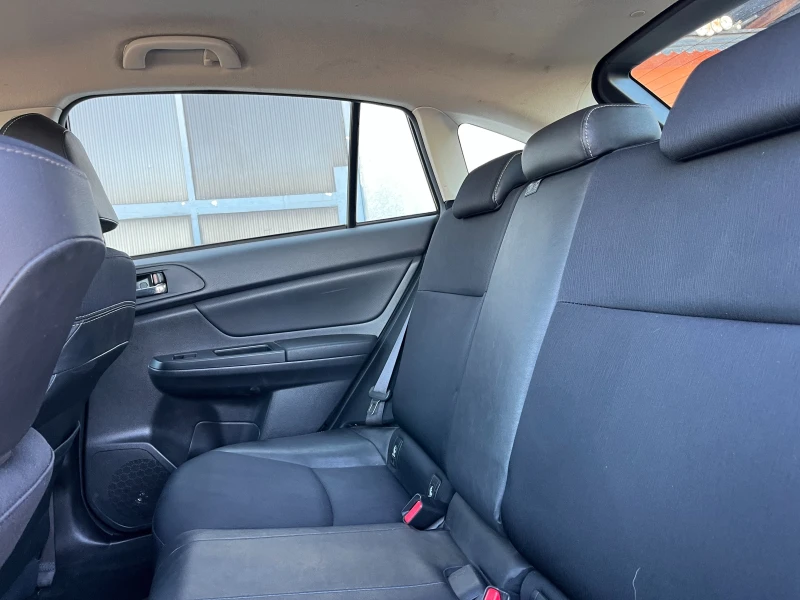 Subaru Impreza 1.6i 4X4 AВТОМАТИК  , снимка 11 - Автомобили и джипове - 50887967