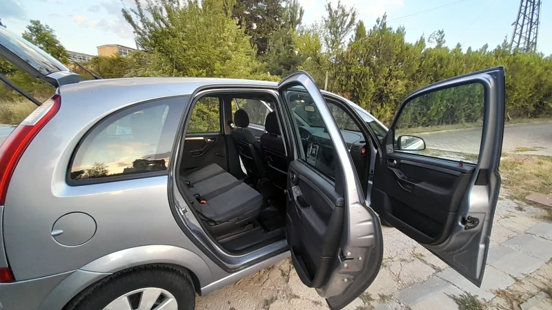 Opel Meriva, снимка 8 - Автомобили и джипове - 52722248