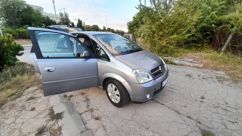 Opel Meriva, снимка 10 - Автомобили и джипове - 52722248