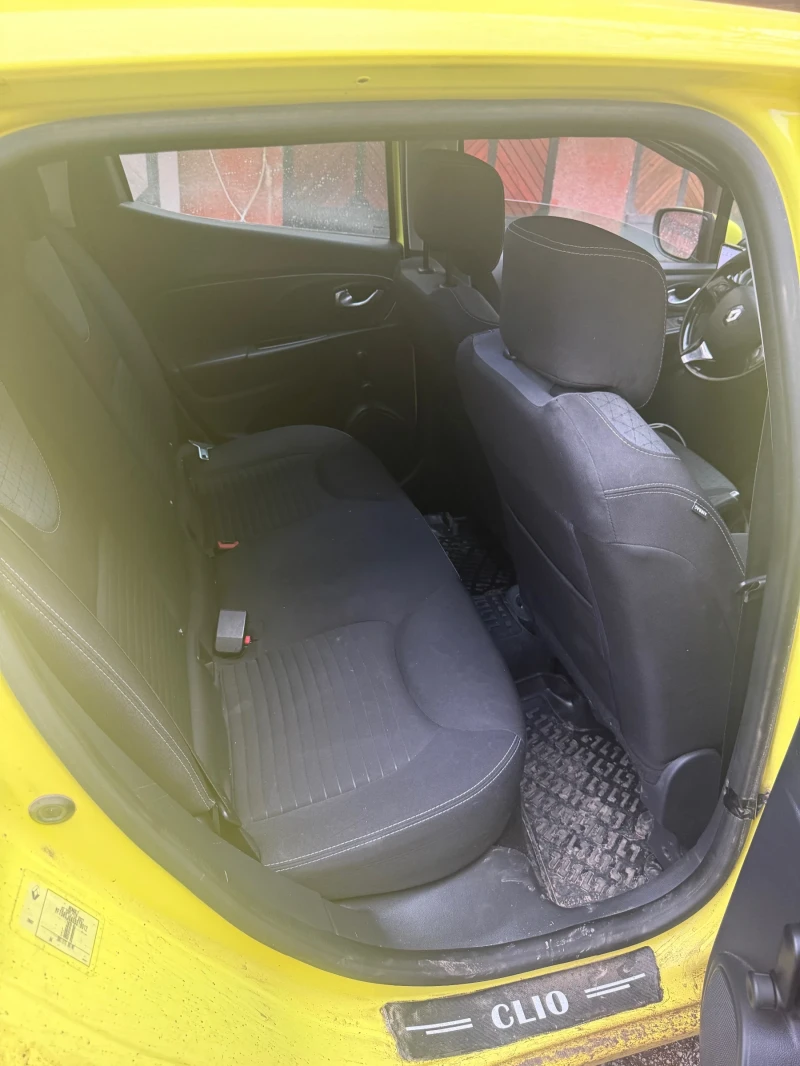 Renault Clio 1.5 dCi, снимка 5 - Автомобили и джипове - 53051354