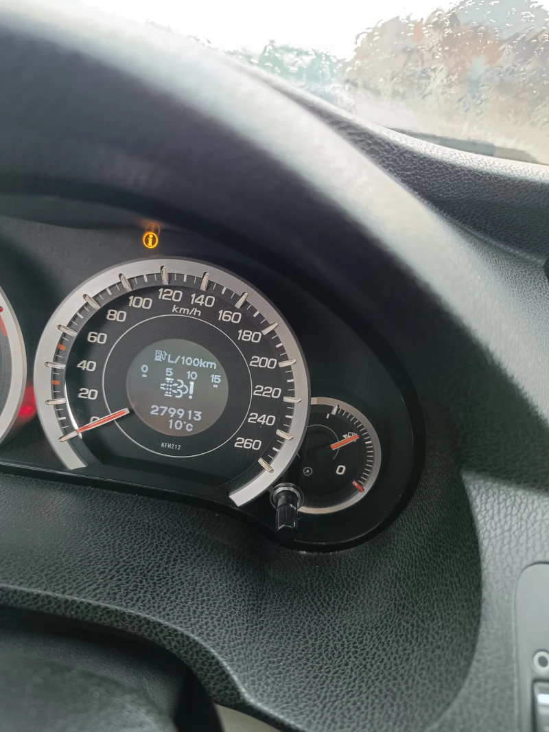 Honda Accord, снимка 9 - Автомобили и джипове - 53498419