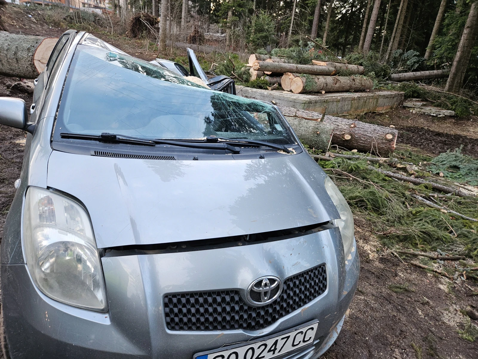 Toyota Yaris 1.3 vvt-i, снимка 1