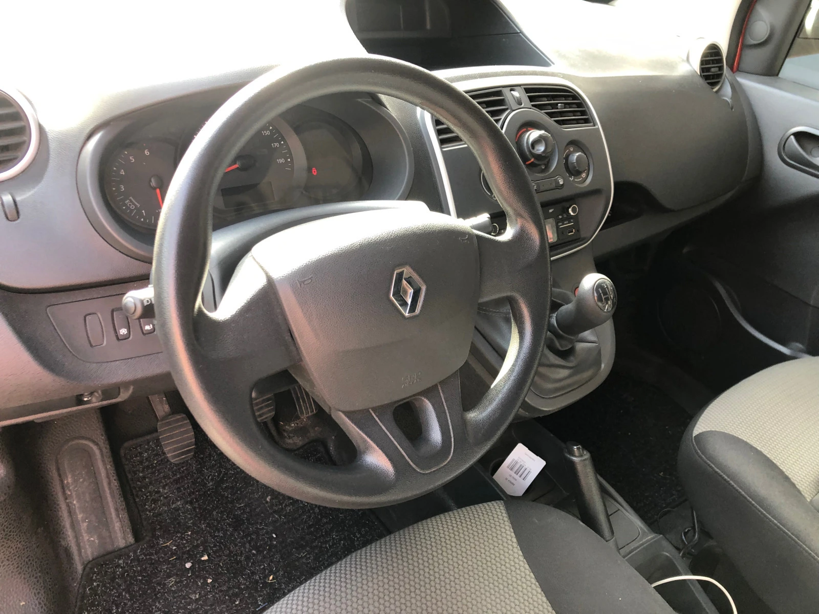 Renault Kangoo 1.5DCI - изображение 6