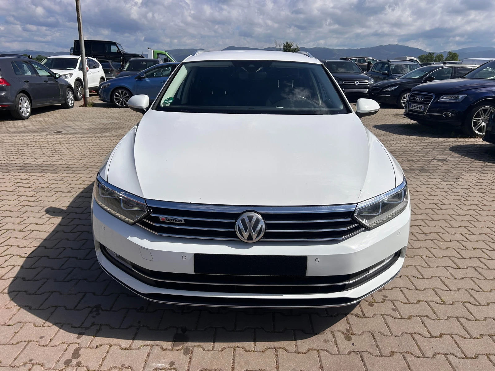 VW Passat 2.0TDI 4MOTION AVTOMAT/KOJA/NAVI EURO 6 - изображение 3