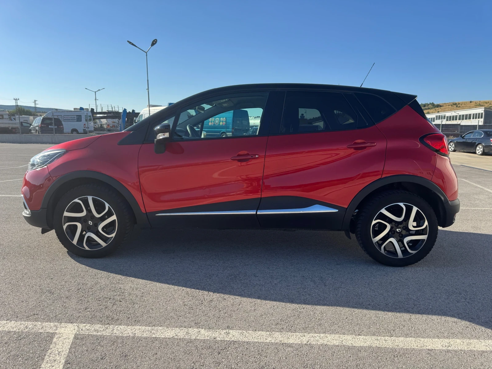 Renault Captur 0.9 TCE ENERGY INTENSE - KEYLESS/ NAVI/ EURO 6B - изображение 8