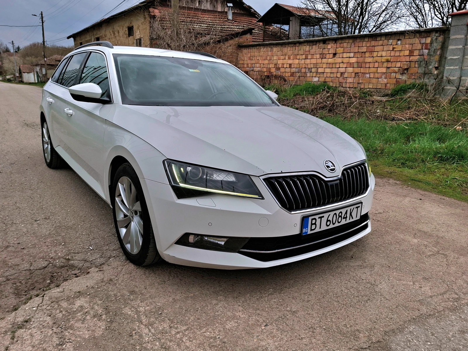 Skoda Superb 1.6TDI ������* ����������* ������� ��������� | Mobile.bg � ����������� 2