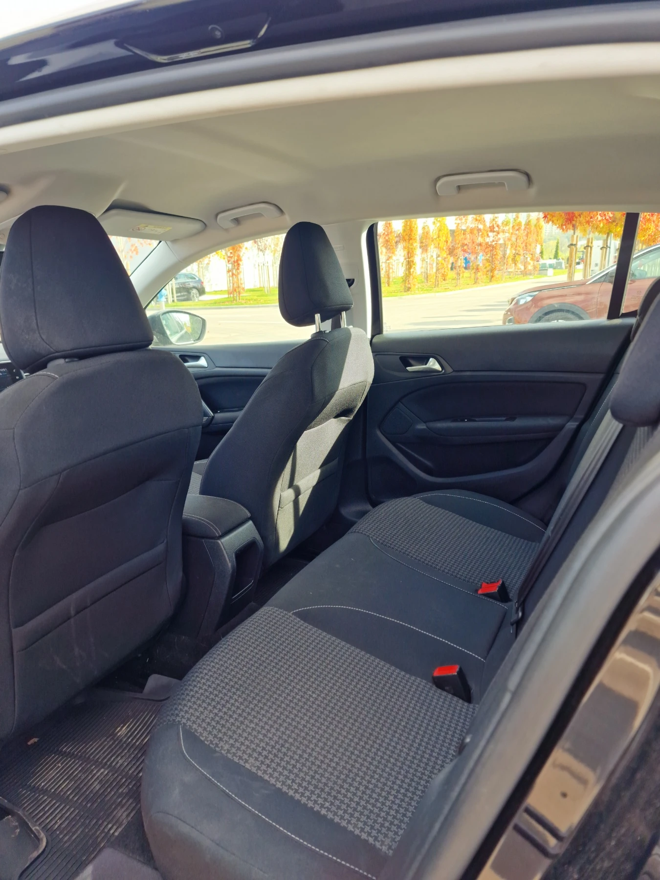 Peugeot 308 1.5 HDi  | Mobile.bg   12