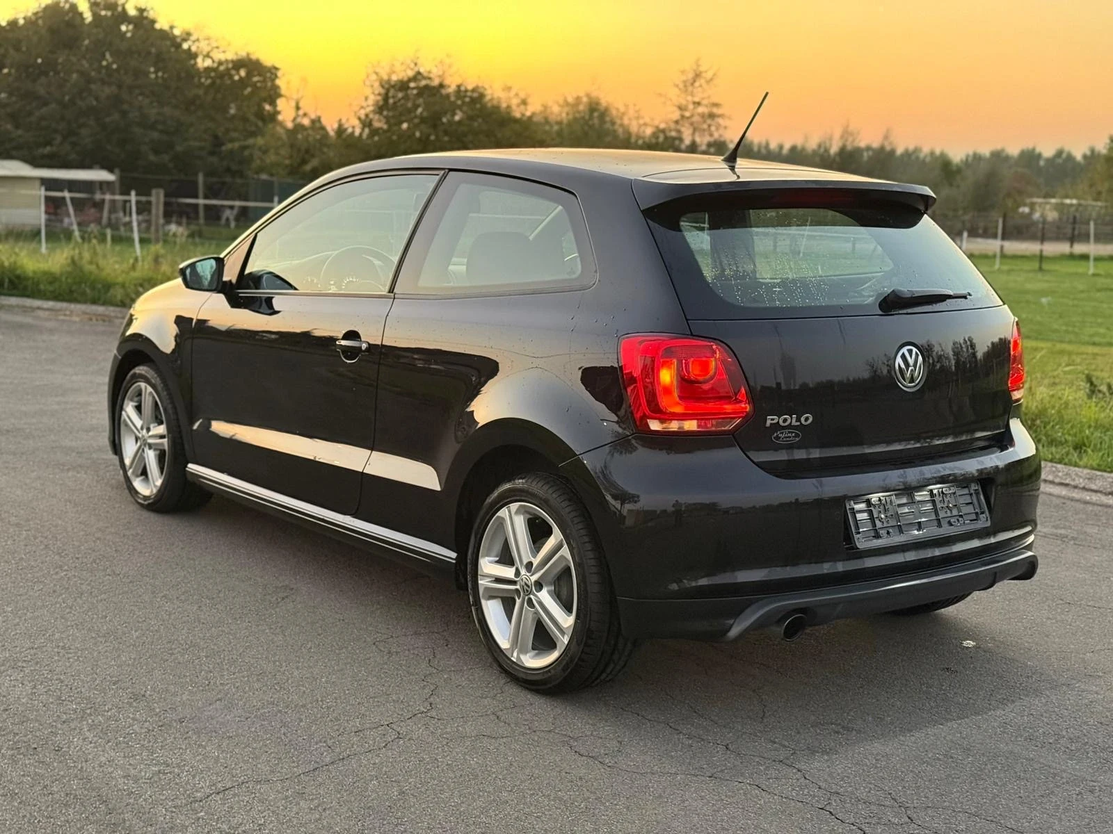 VW Polo 1.4I R-line | Mobile.bg   4