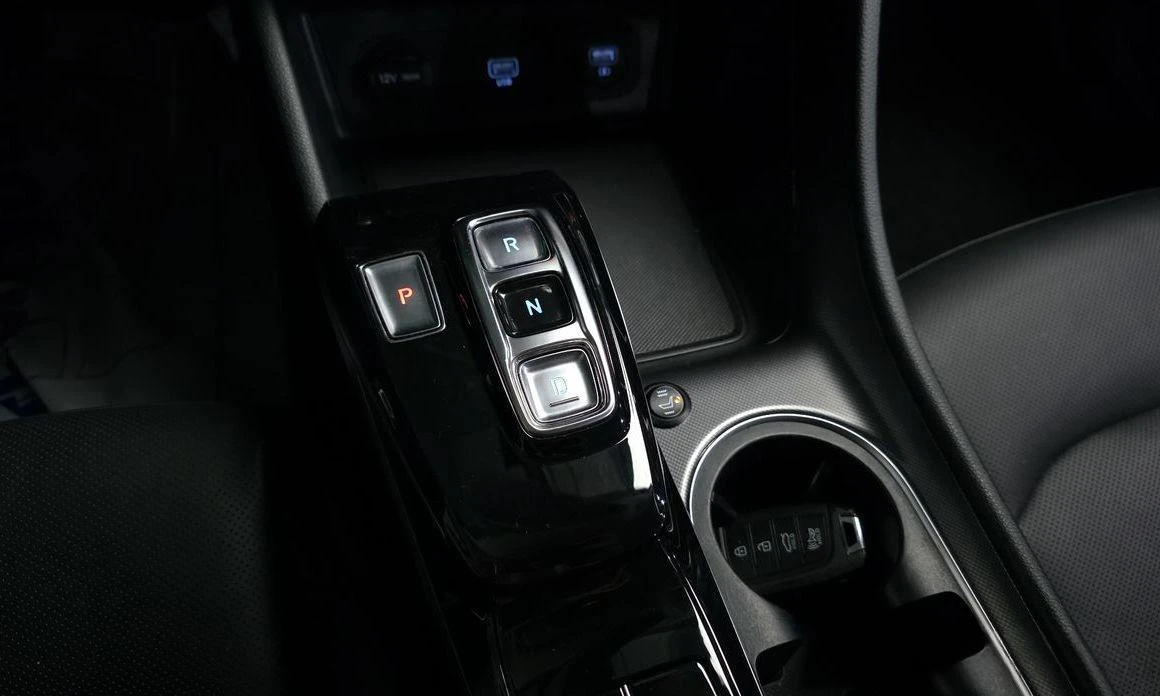 Hyundai Sonata 2.0 LPG Style * НАЙ-ДОБРА ЦЕНА В БЪЛГАРИЯ*  - изображение 9