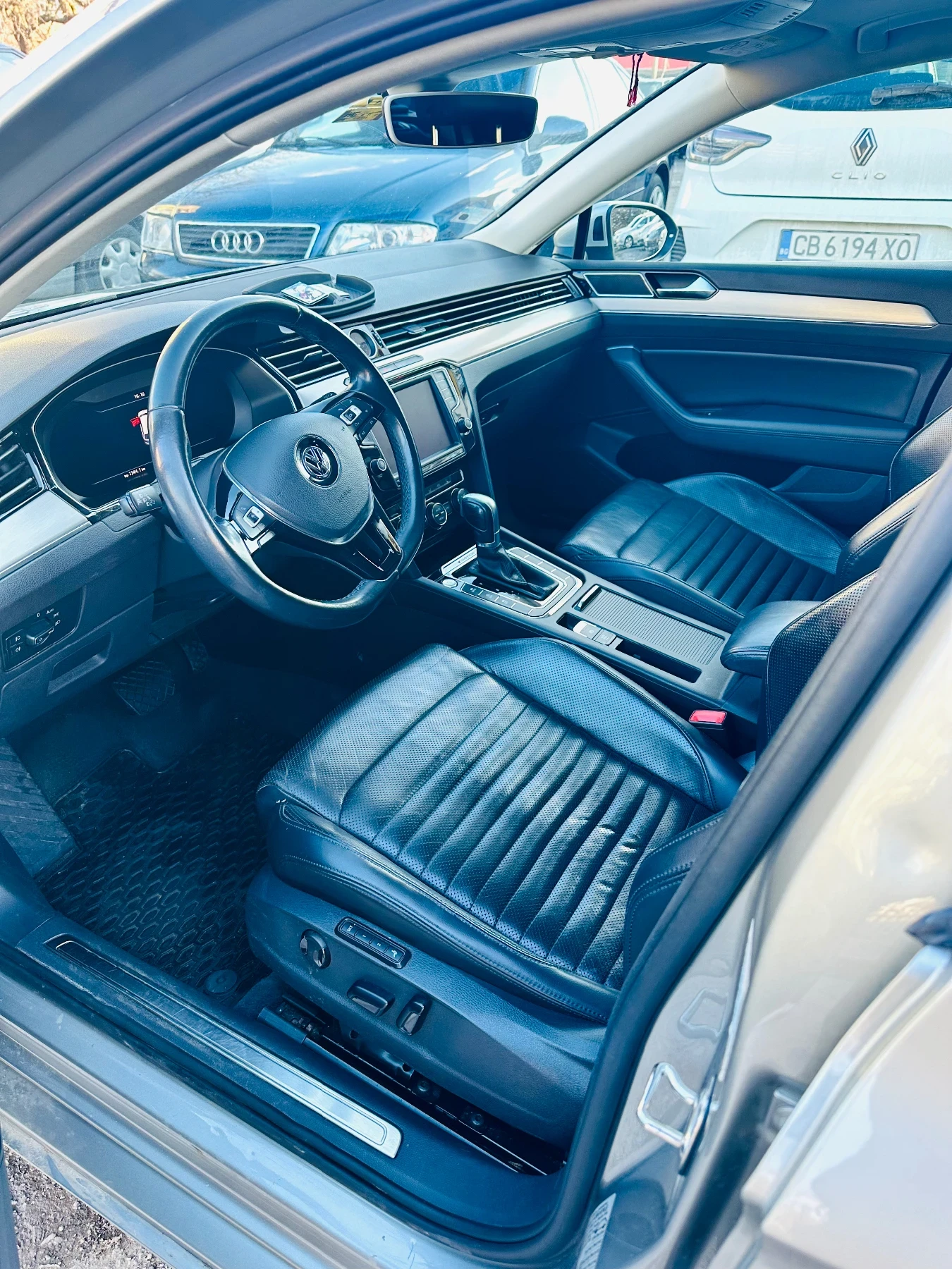 VW Passat VW Passat Highline 2. 0 BiTDI 240 hp , снимка 15 - Автомобили и джипове - 53878025