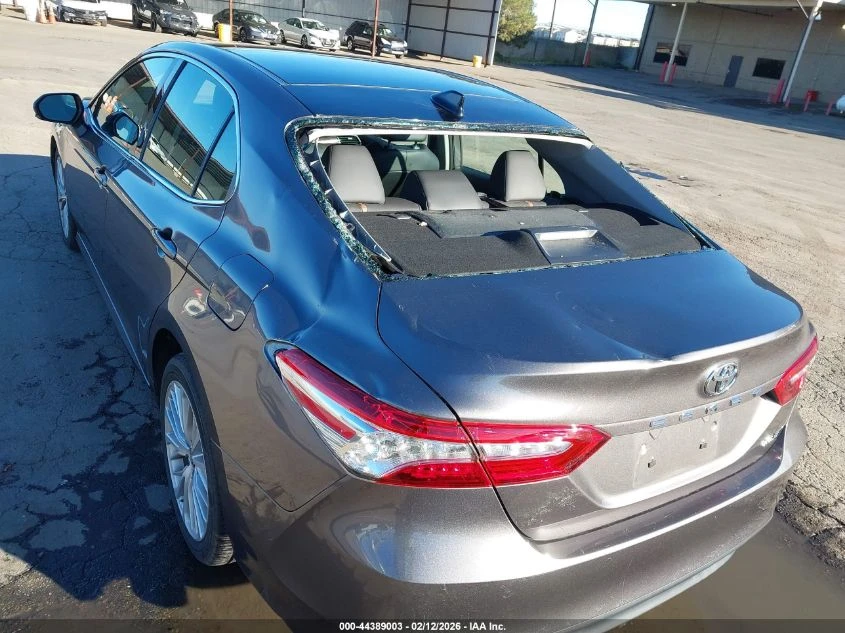 Toyota Camry 3.5l Xle V6 - изображение 6