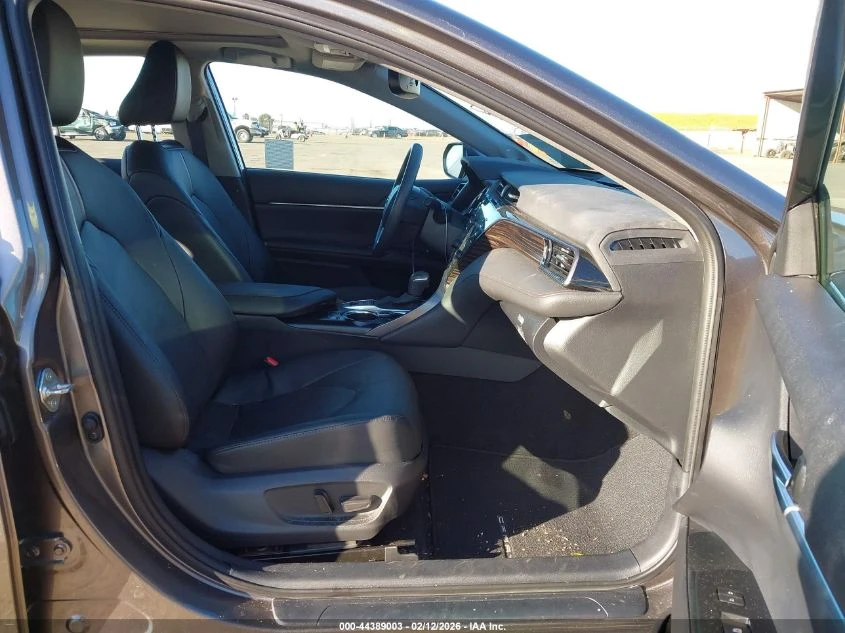 Toyota Camry 3.5l Xle V6 - изображение 5