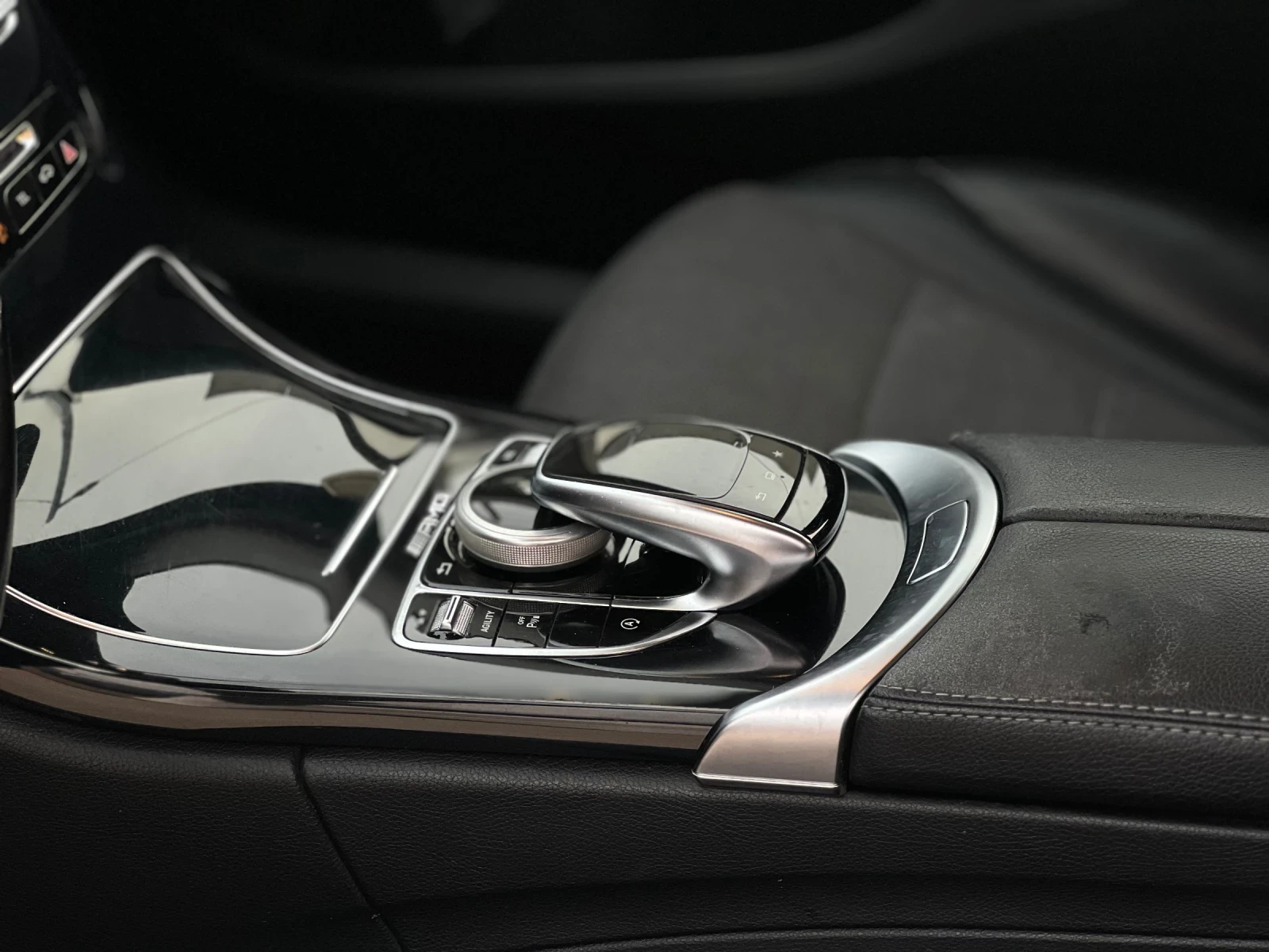 Mercedes-Benz C 220 AMG / NAVI /AGILITY SELECT / KAMERA, снимка 9 - Автомобили и джипове - 53876401