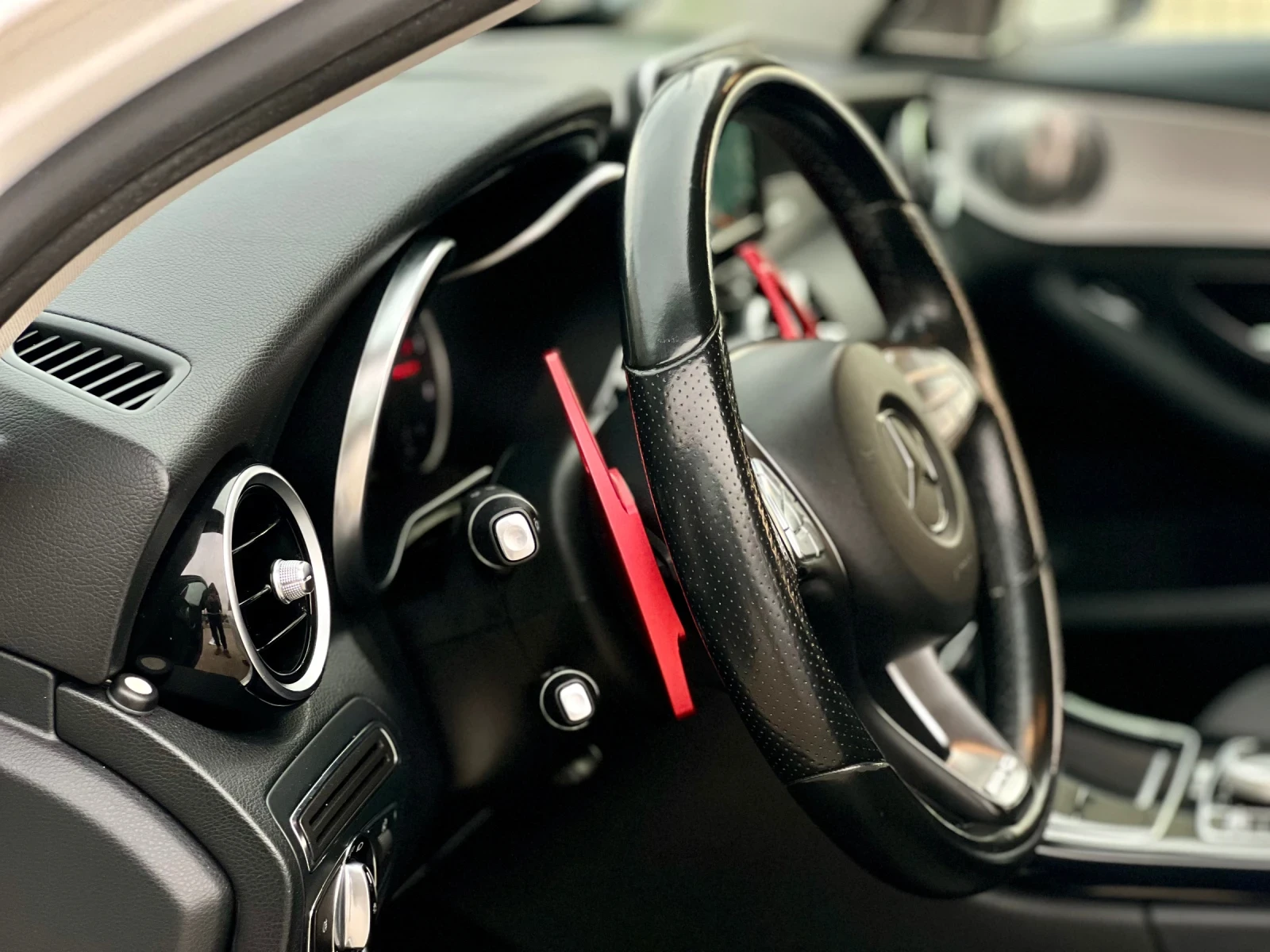 Mercedes-Benz C 220 AMG / NAVI /AGILITY SELECT / KAMERA, снимка 12 - Автомобили и джипове - 53876401