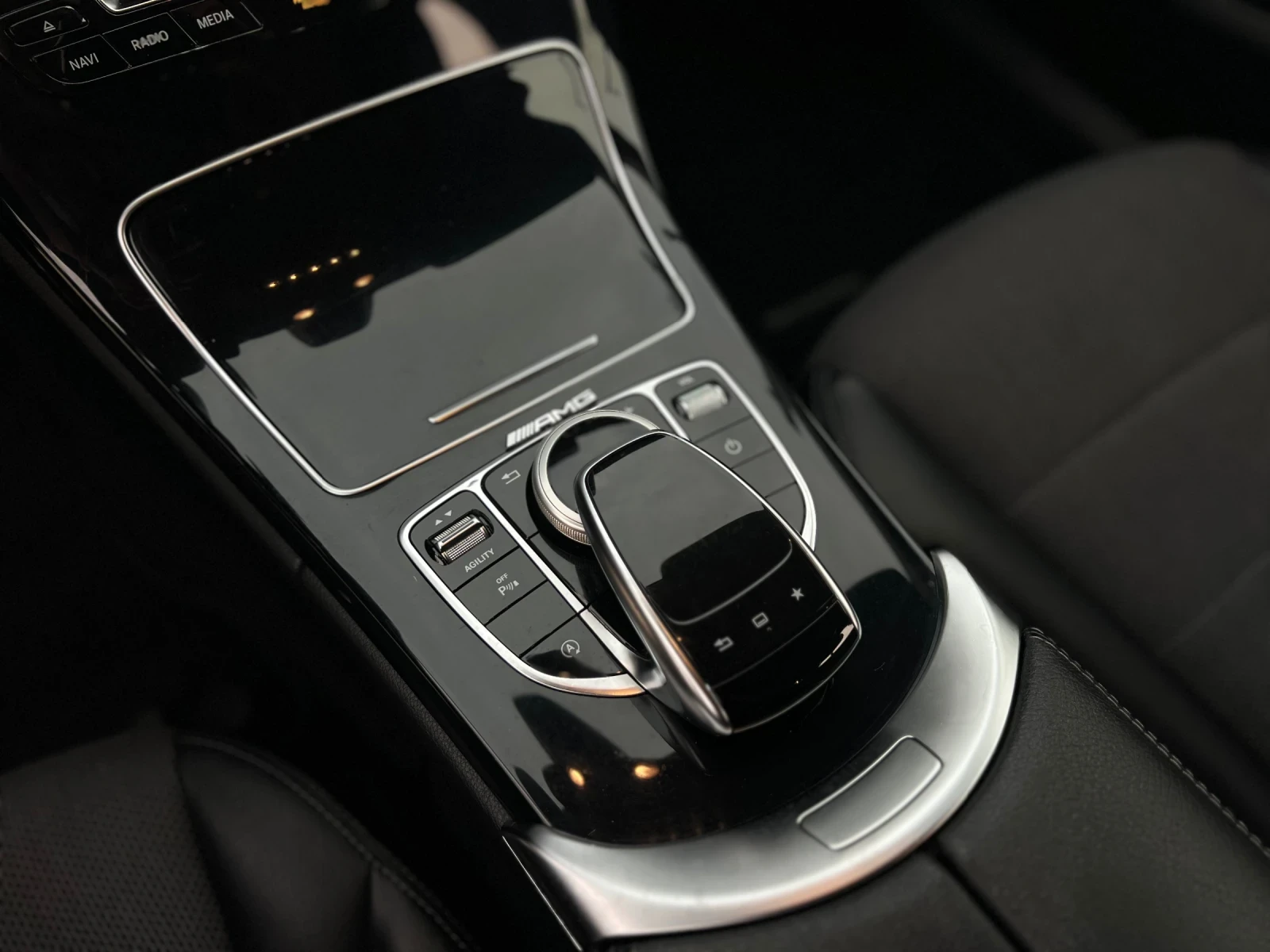 Mercedes-Benz C 220 AMG / NAVI /AGILITY SELECT / KAMERA, снимка 10 - Автомобили и джипове - 53876401