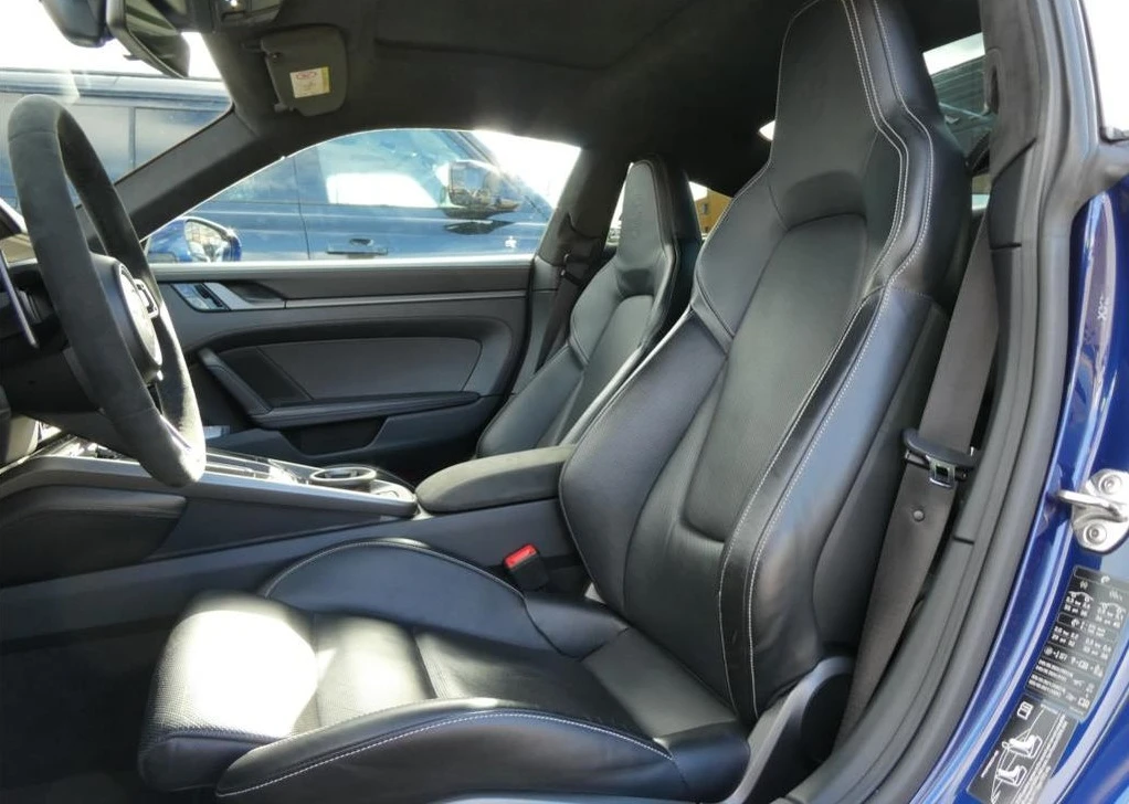 Porsche 911 Carrera 4, снимка 7 - Автомобили и джипове - 54773594