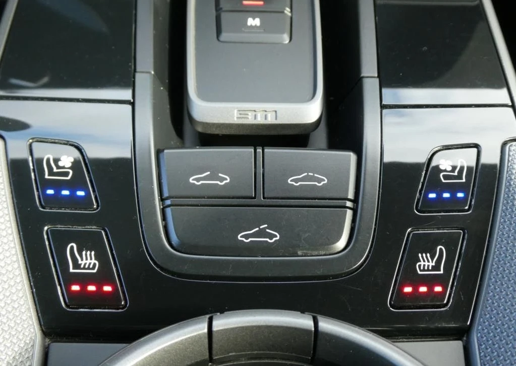 Porsche 911 Carrera 4, снимка 9 - Автомобили и джипове - 54773594
