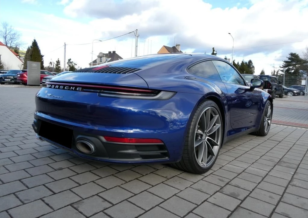 Porsche 911 Carrera 4, снимка 2 - Автомобили и джипове - 54773594