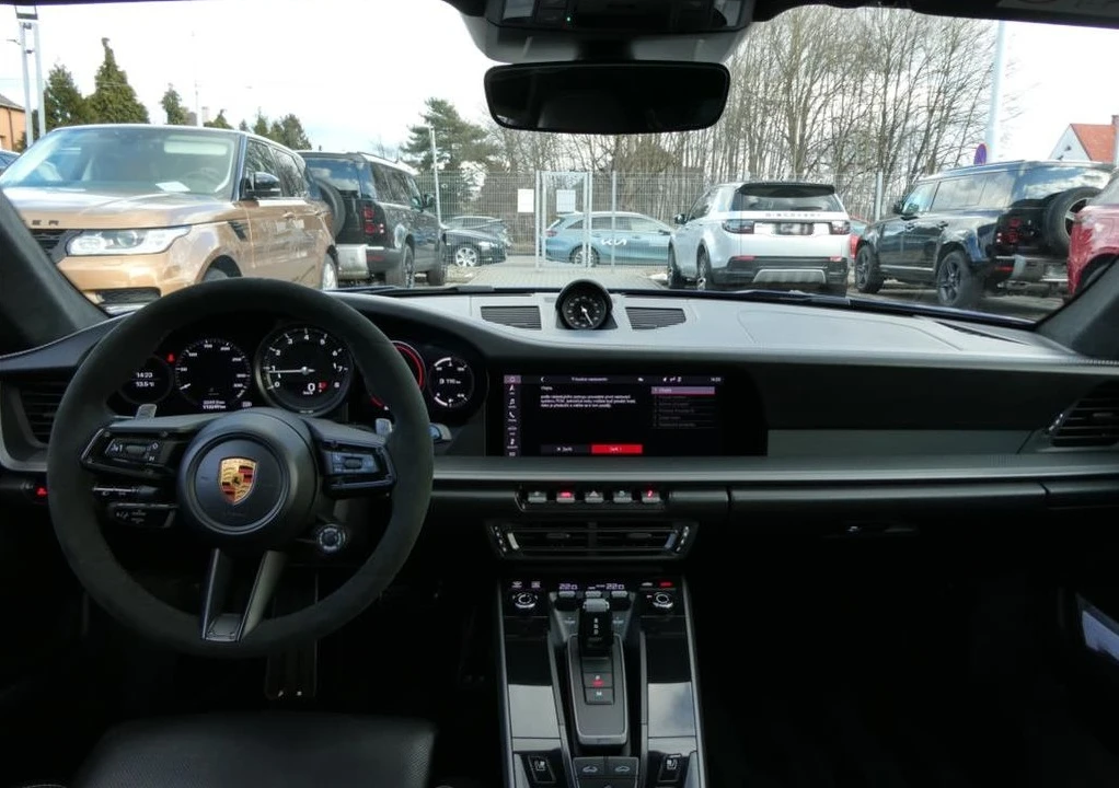 Porsche 911 Carrera 4, снимка 6 - Автомобили и джипове - 54773594