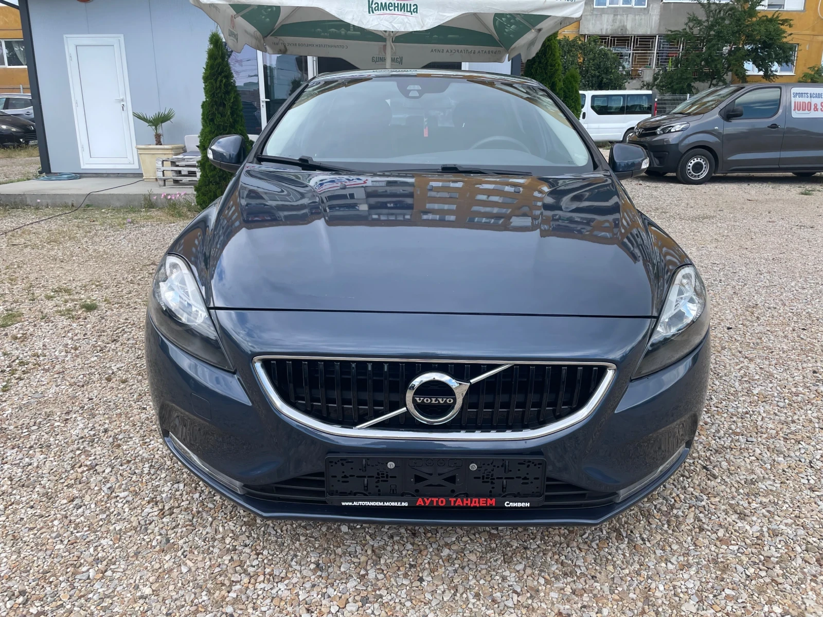 Volvo V40 2.0 D-6ck-D2/EVRO 6-b/ТОП СЪСТОЯНИЕ, снимка 2 - Автомобили и джипове - 54853279