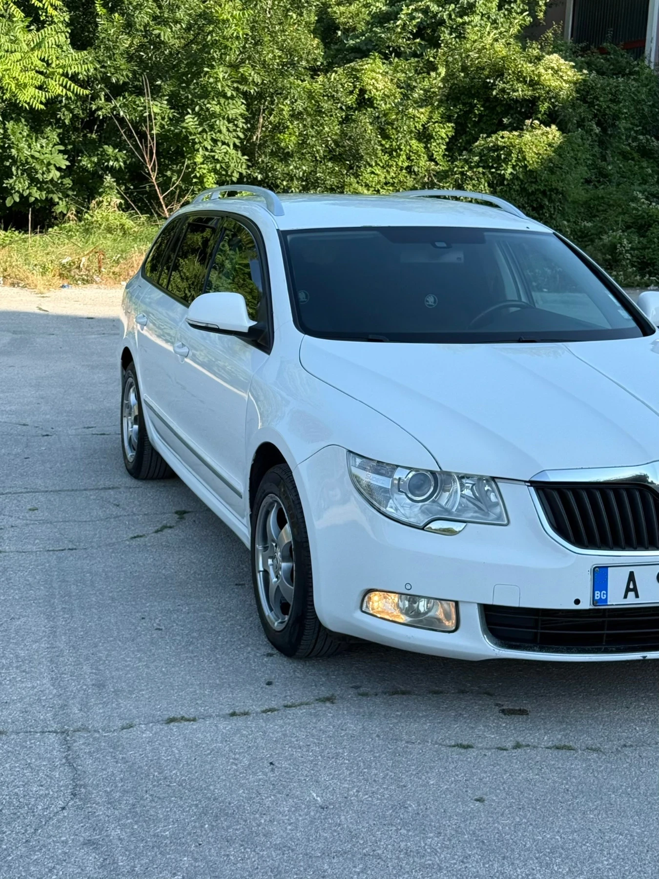 Skoda Superb 2.0 TDI - 140 hp, CFFB, снимка 2 - Автомобили и джипове - 55105097