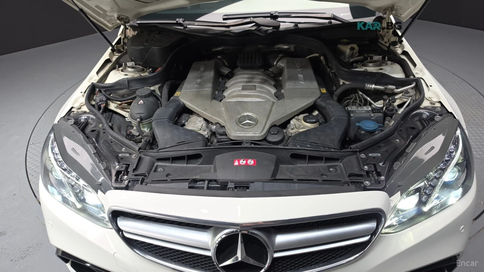 Mercedes-Benz E 63 AMG S OPTIC* HARMAN* ОБДУХ* , снимка 17 - Автомобили и джипове - 55994441