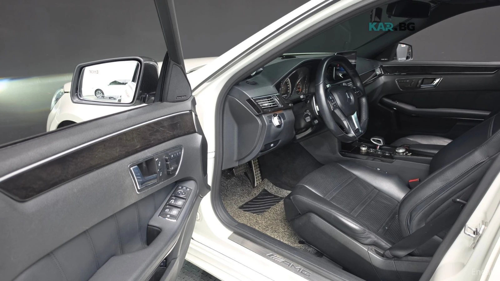 Mercedes-Benz E 63 AMG S OPTIC* HARMAN* ОБДУХ* , снимка 13 - Автомобили и джипове - 55994441