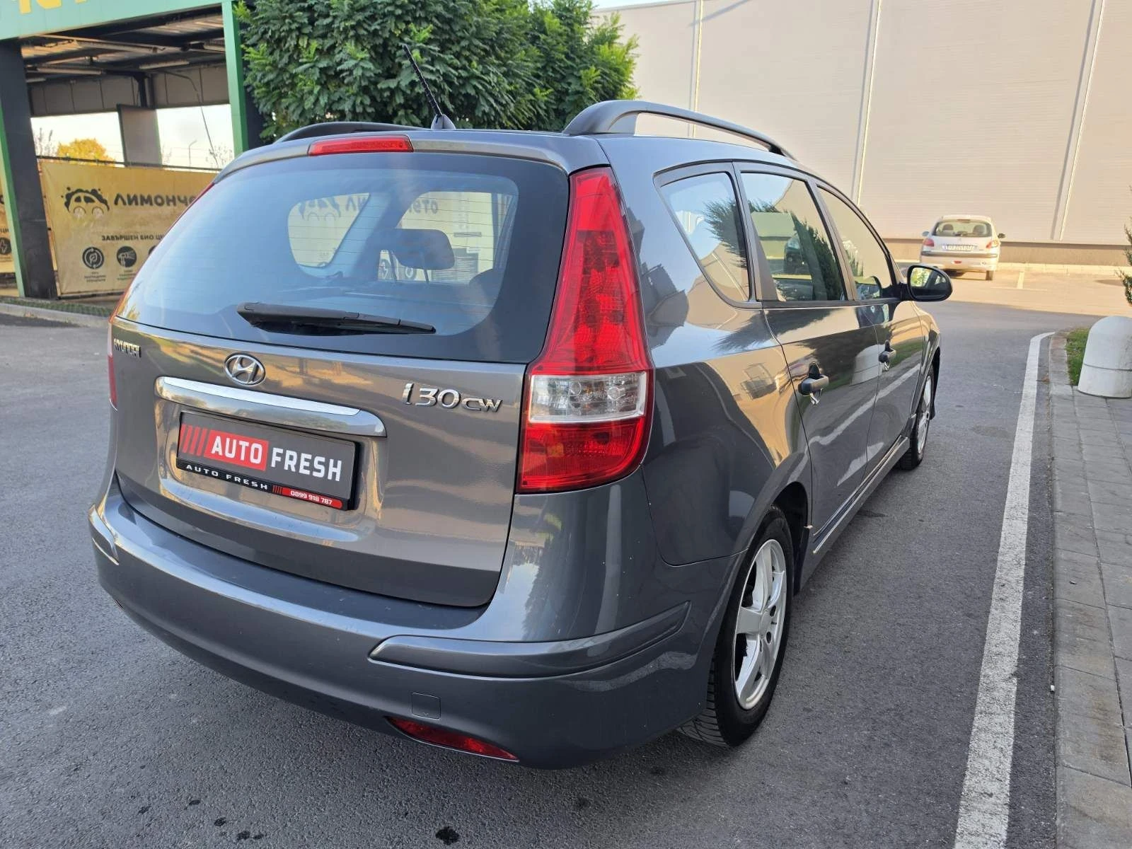 Hyundai I30 1.4 / 109 к.с., снимка 4 - Автомобили и джипове - 56340015