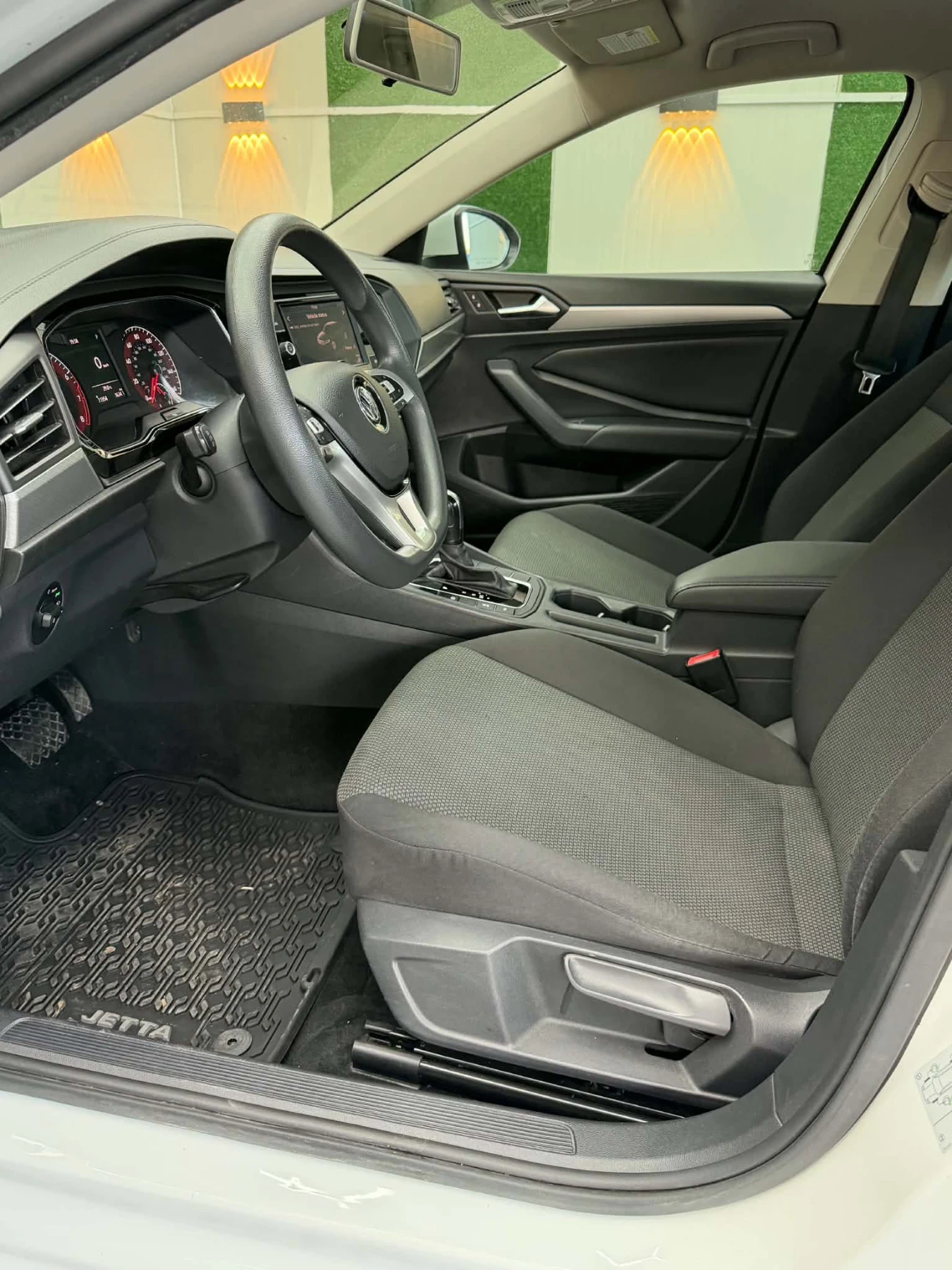 VW Jetta 1.4TSI Автомат, снимка 9 - Автомобили и джипове - 56439817