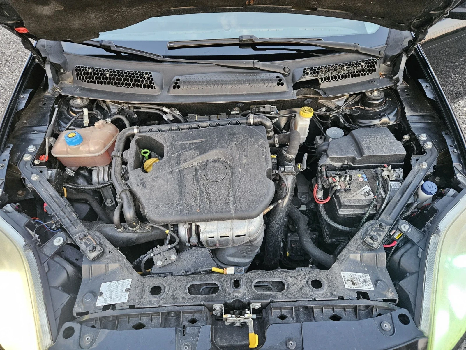 Fiat Bravo 1.4 T-jet Автоматик, снимка 15 - Автомобили и джипове - 56602221