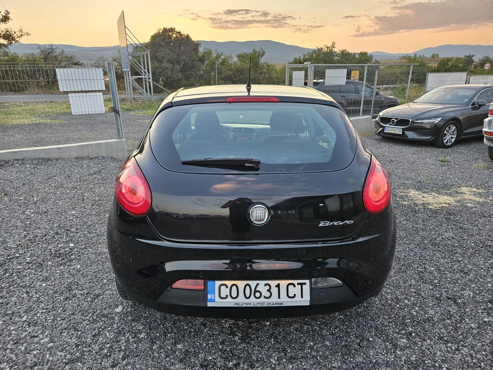 Fiat Bravo 1.4 T-jet Автоматик, снимка 4 - Автомобили и джипове - 56602221