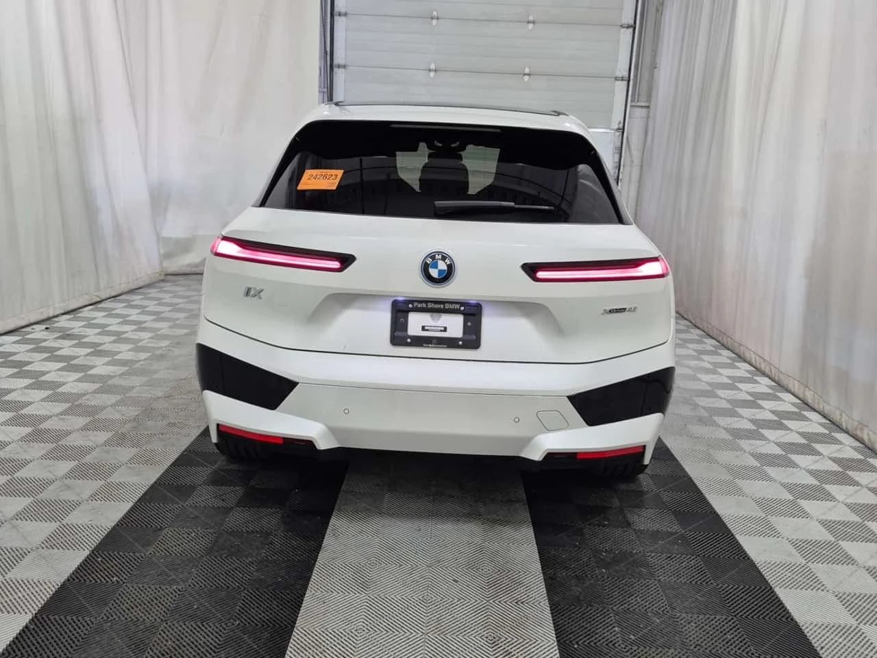 BMW iX XDRIVE40 * CARFAX * ��������������� *  | Mobile.bg � ����������� 5