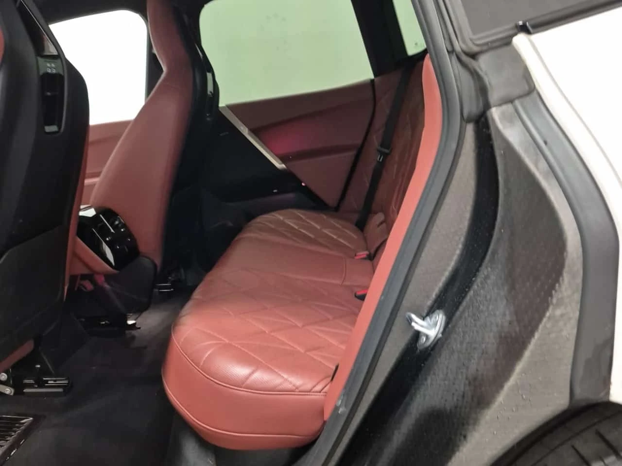 BMW iX XDRIVE40 * CARFAX * ��������������� *  | Mobile.bg � ����������� 14