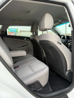 Hyundai Tucson HTRAC AWD 51000км!, снимка 13