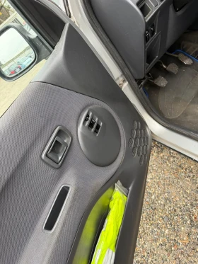 Daihatsu Terios 1.3I 4x4 Климатик, снимка 7