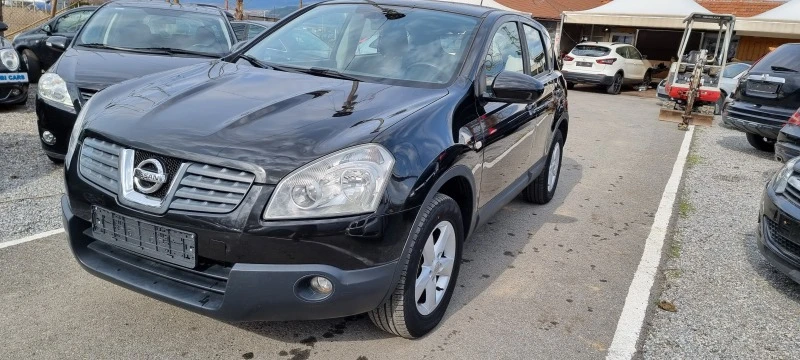 Nissan Qashqai 1.5DCI, снимка 3 - Автомобили и джипове - 44825534