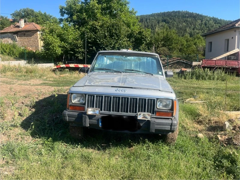 Jeep Cherokee, снимка 1 - Автомобили и джипове - 48254287