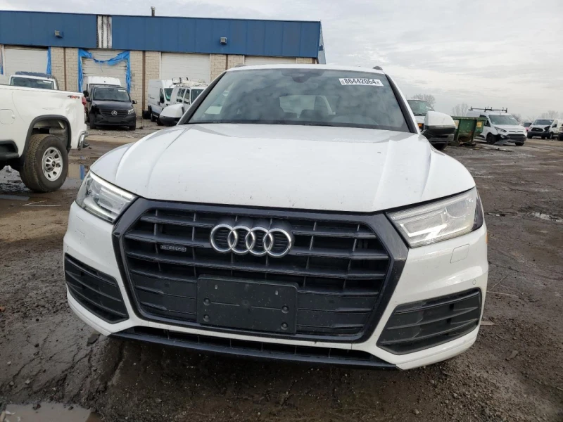 Audi Q5 PREMIUM, снимка 2 - Автомобили и джипове - 48524953