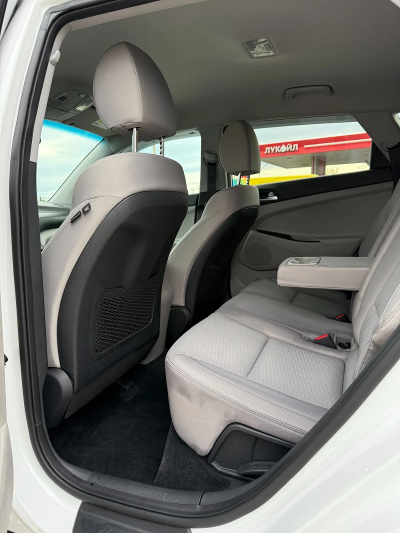 Hyundai Tucson HTRAC AWD 51000км!, снимка 11 - Автомобили и джипове - 52479618