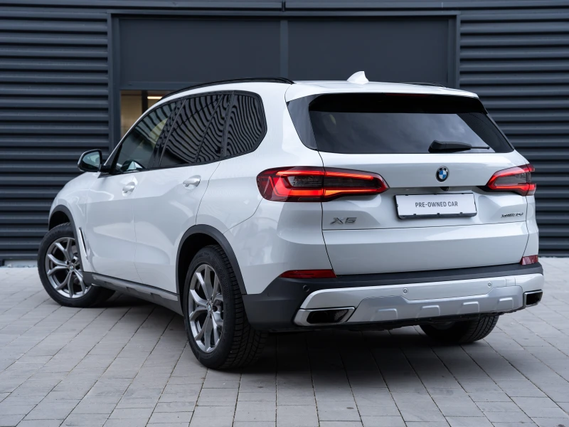 BMW X5 xDrive30d, снимка 2 - Автомобили и джипове - 52558514