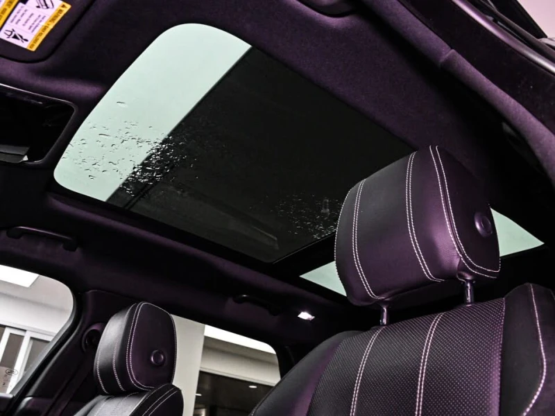 Land Rover Range Rover Velar DIGITAL* ПАНОРАМА* ПЕРА* ПОДГРЕВ* КАМЕРА* , снимка 13 - Автомобили и джипове - 53055953