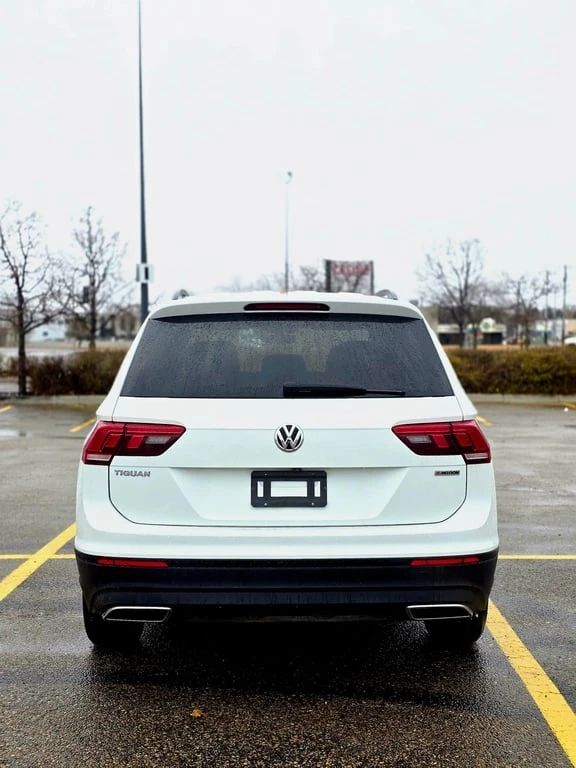 VW Tiguan * 4MOTION * CARFAX * БЕЗ ПЪРВОНАЧАЛНА ВНОСКА, снимка 3 - Автомобили и джипове - 52968463