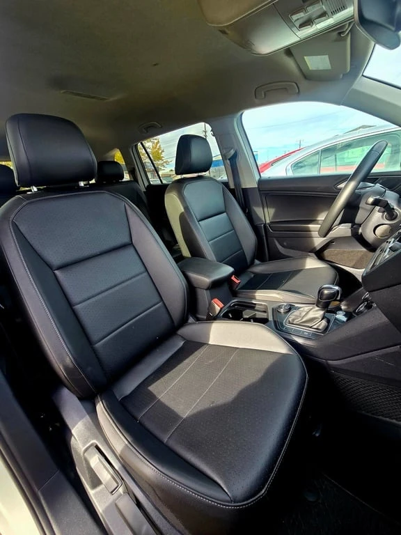 VW Tiguan * 4MOTION * CARFAX * БЕЗ ПЪРВОНАЧАЛНА ВНОСКА, снимка 10 - Автомобили и джипове - 52968463