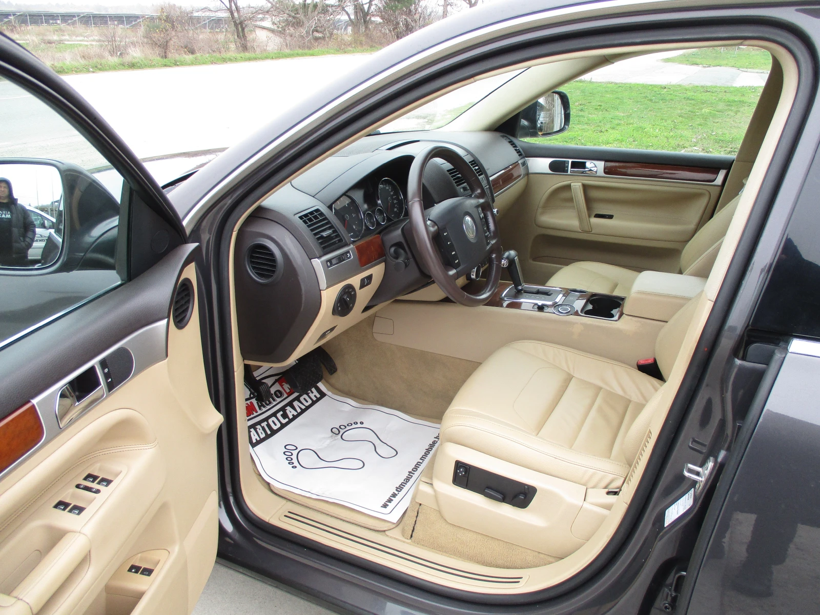 VW Touareg 3.0TDI/224кс/АВТОМАТИК/КАТО НОВА/ - изображение 9